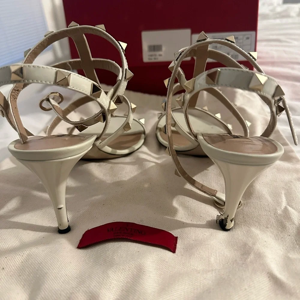 Valentino Garavani Rockstud Leather Heels Sandals Size EU 38.5 (Approx. US 8.5) - Picture 6 of 10